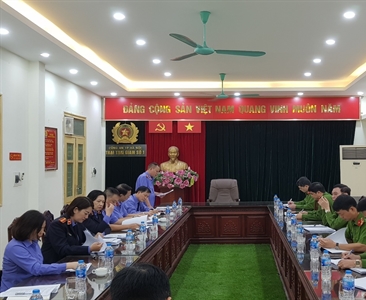 Viện KSND thành phố Hà Nội công bố Quyết định trực tiếp kiểm sát việc tạm...